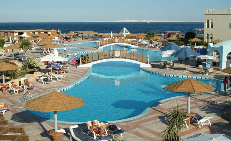Sea Club Resort
