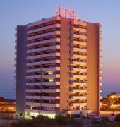 Luna Alvor Bay