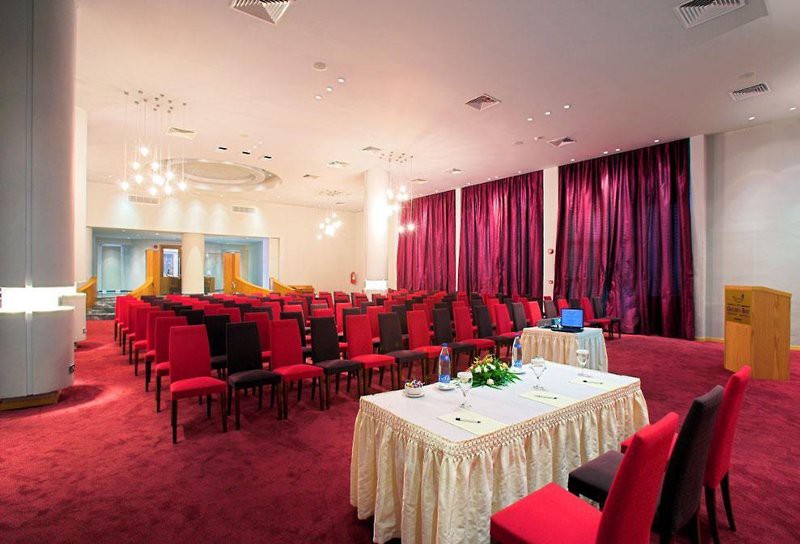 Golden Bay Beach Hotel
