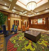 Holiday Inn Fargo