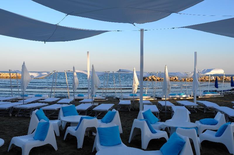 SENTIDO Sandy Beach