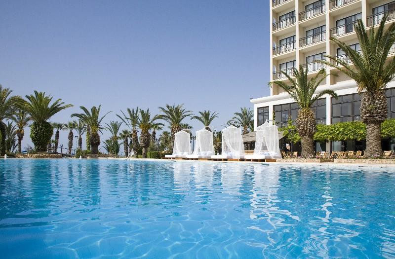SENTIDO Sandy Beach