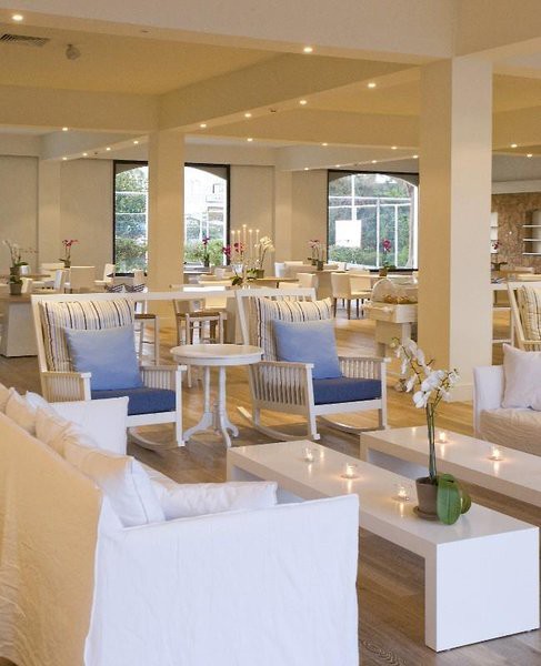 SENTIDO Sandy Beach