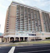 Holiday Inn Rosslyn @ Key Bridge