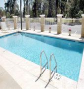 Holiday Inn Express & Suites Jacksonville South - I-295