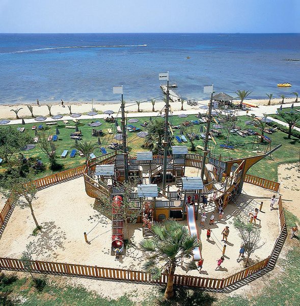 Louis Phaethon Beach Club