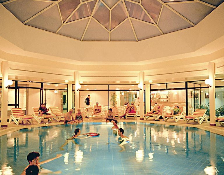 Louis Phaethon Beach Club