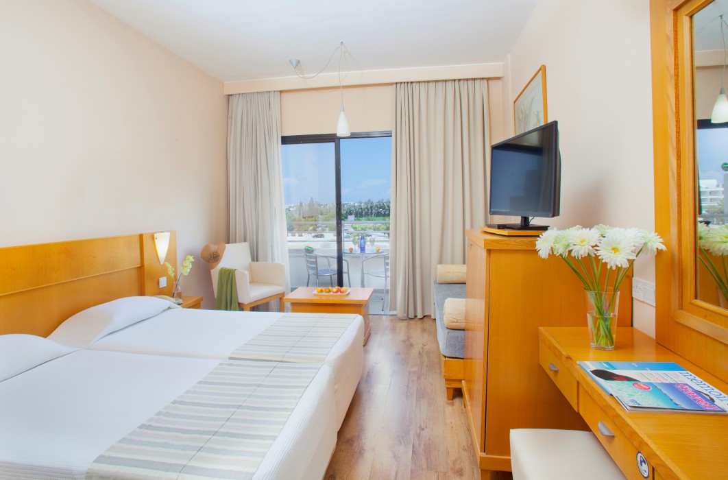 Louis Phaethon Beach Club