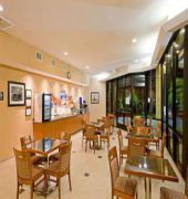 Holiday Inn Express Newport Beach Hotel