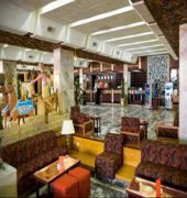 El Luxor Hotel