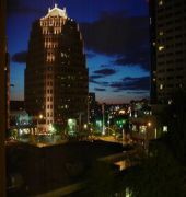 Holiday Inn Country Club Plaza