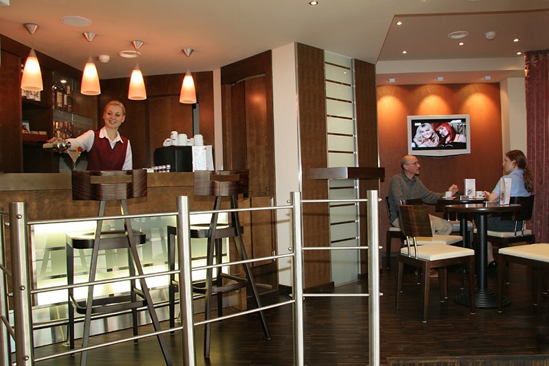 ASCOT HOTEL***