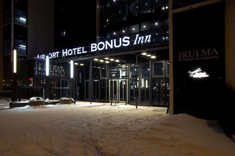 Airport Hotel Bonus Inn