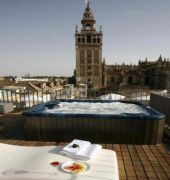 EME Catedral Hotel