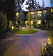 Creekside Inn