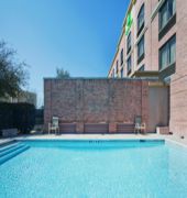 Holiday Inn