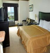 Comfort Suites Columbia River