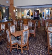 Hampton Inn & Suites Manchester-Bedford