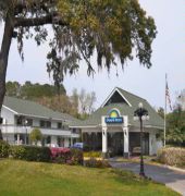 Days Inn by Wyndham Savannah - Abercorn Southside