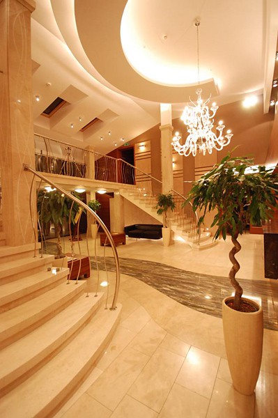 Farmona Hotel Business & Spa