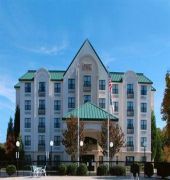 Comfort Suites Hanes Mall