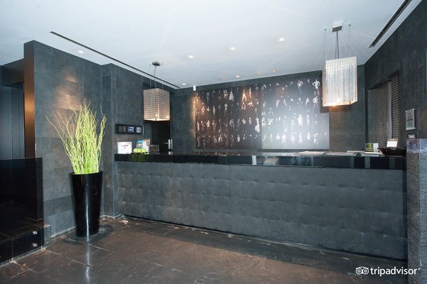 Be Manos Hotel