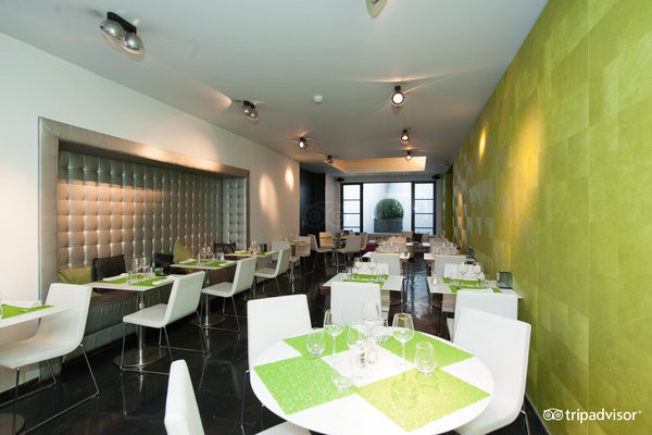 Be Manos Hotel