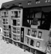 Be Manos Hotel