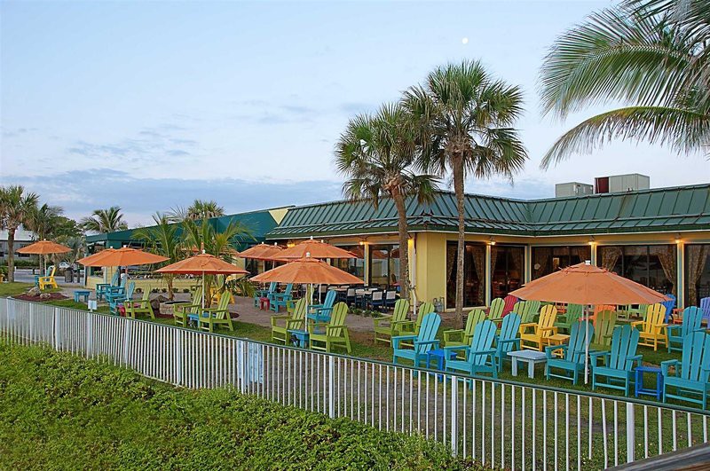 Holiday Inn Hotel & Suites Vero Beach-Oceanside