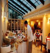 Hotel Neruda Express