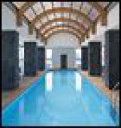 Park Suite Huerfanos