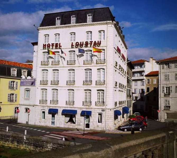 LOUSTAU