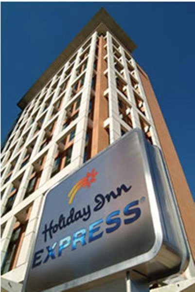Holiday Inn Express Santiago Las Condes