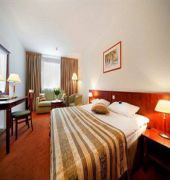 Airport Hotel Okęcie