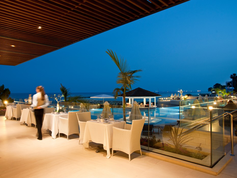 LOUIS APOLLONIA BEACH HOTEL