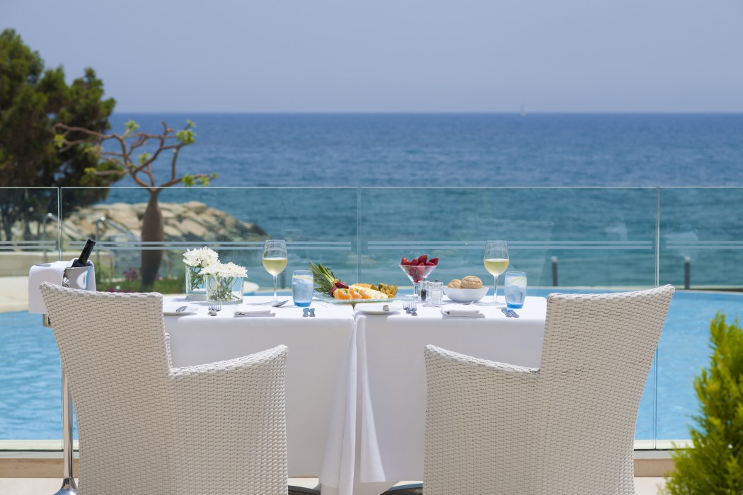 LOUIS APOLLONIA BEACH HOTEL