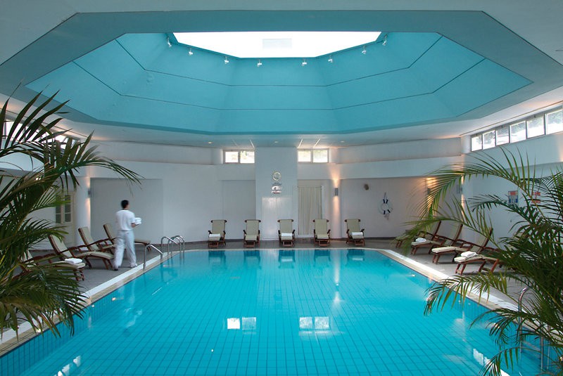 LOUIS APOLLONIA BEACH HOTEL