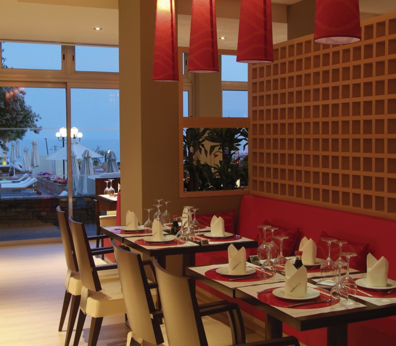LOUIS APOLLONIA BEACH HOTEL