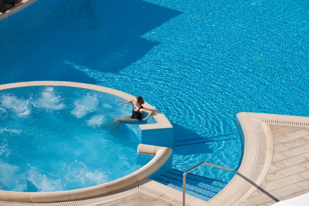 LOUIS APOLLONIA BEACH HOTEL