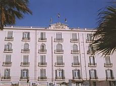 Paradise Inn Le Metropole Hotel