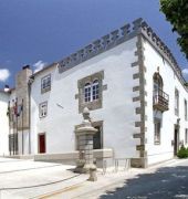 Casa Melo Alvim