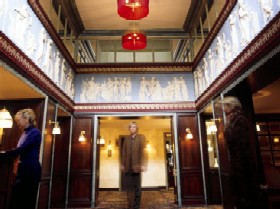 Hotel Barsey by Warwick