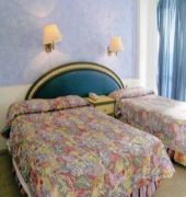 Maralisa Hotel And Beach Club