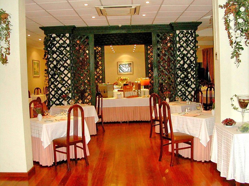 Hotel Mónaco