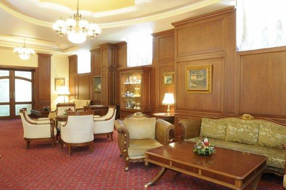 Hotel “Crystal Palace Boutique“
