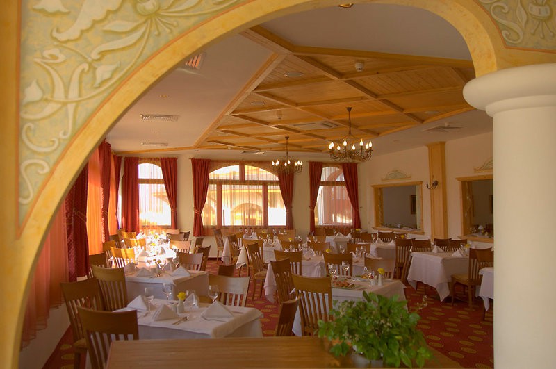 Kempinski Hotel Grand Arena Bansko