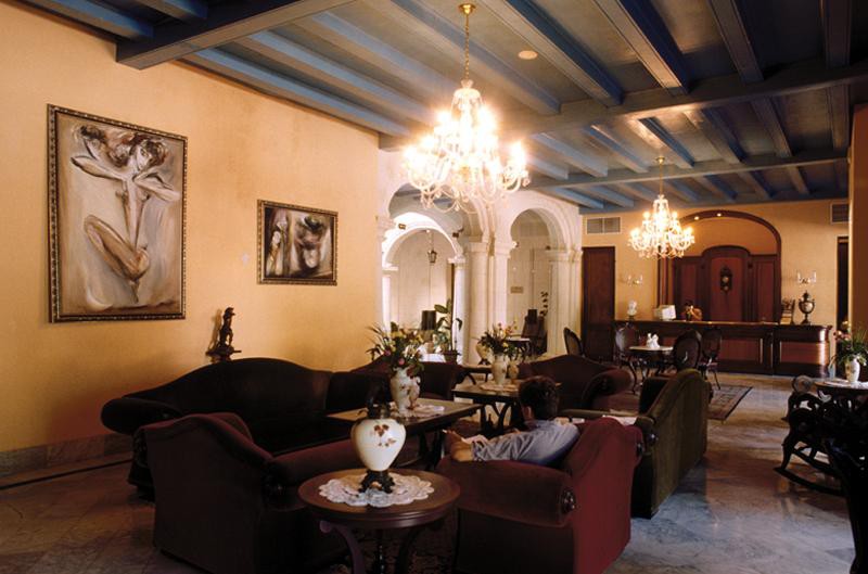 Hotel Santa Isabel