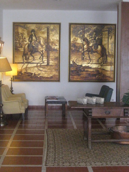 Dom Luis Hotel