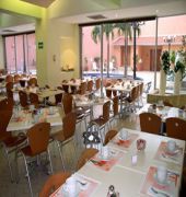Hostal de Cortes.