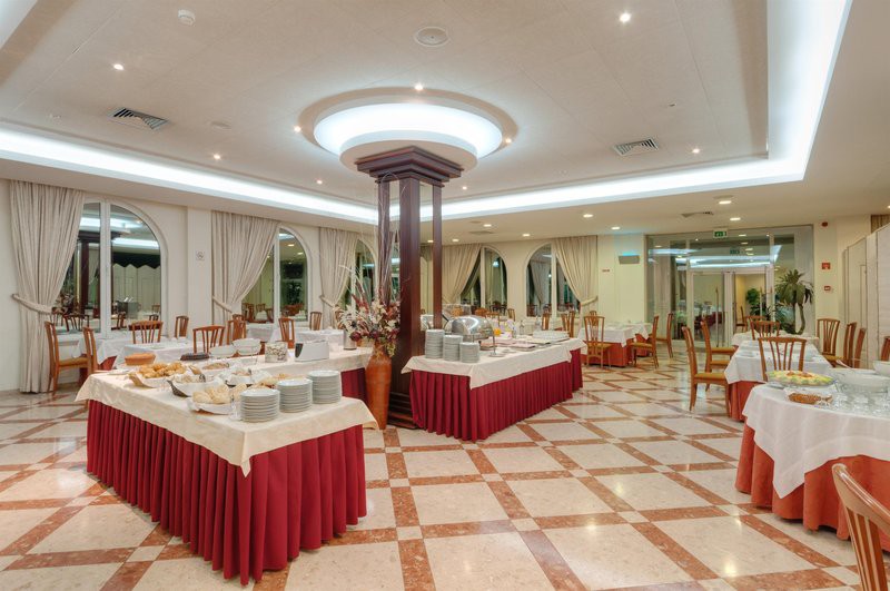TRYP Covilha Dona María Hotel